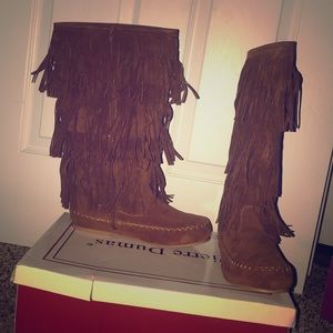 Tan Pocahontas boots